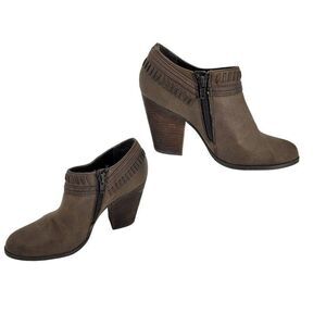 Carlos Santana Ankle Booties Rollin Faux Vegan Suede Heeled Western Brown 8.5